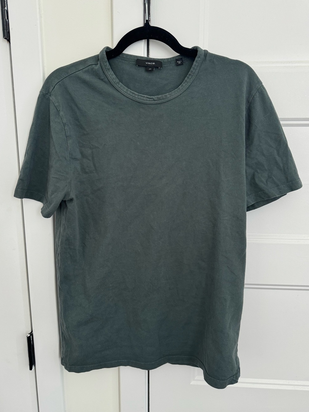 Vince Garment Dyed Slim Fit Cotton Men’s Casual Short Sleeve Tee in Green